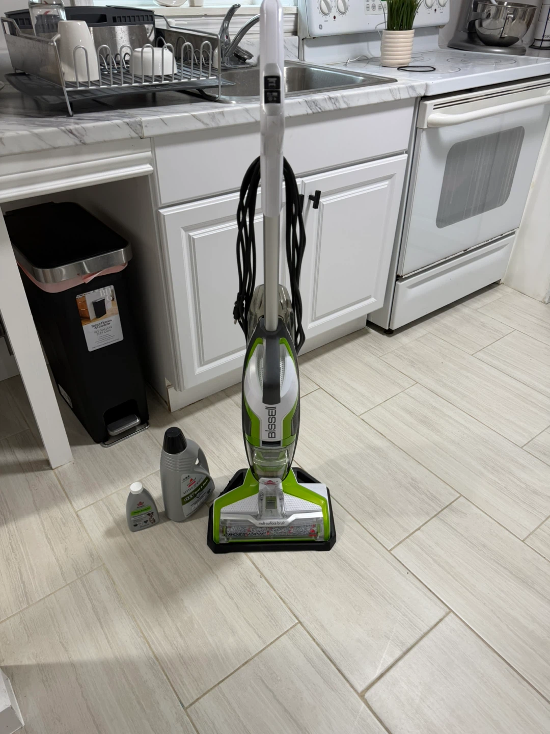 Bissell Little Green Carpet Cleaner and Solution