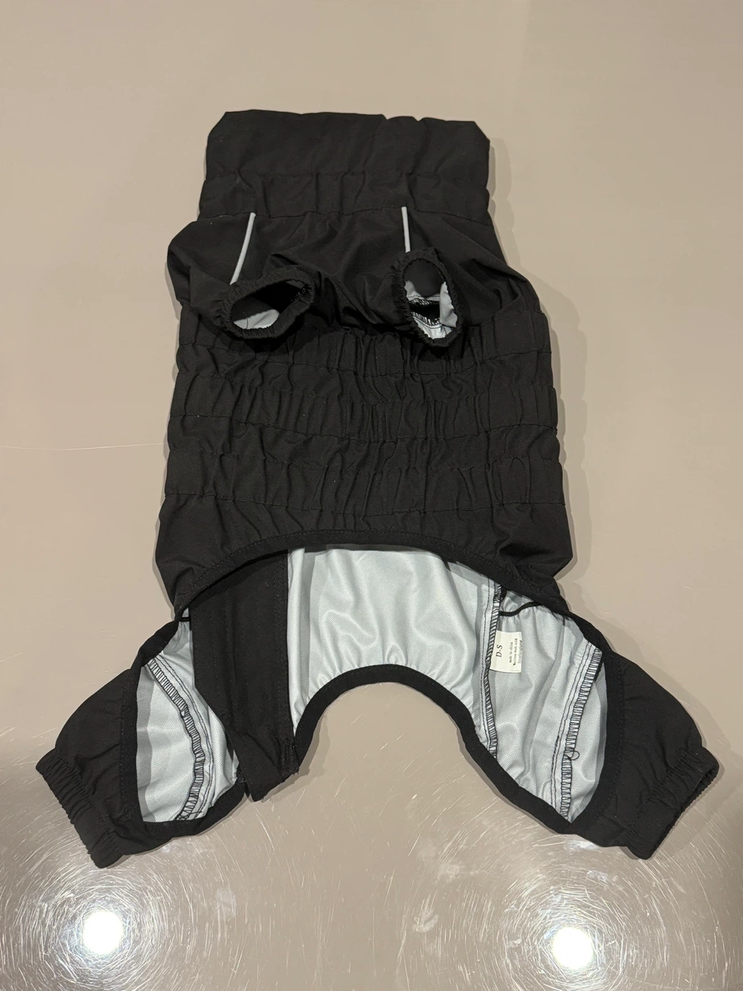 Black Dog Raincoat Jacket - Size D-S