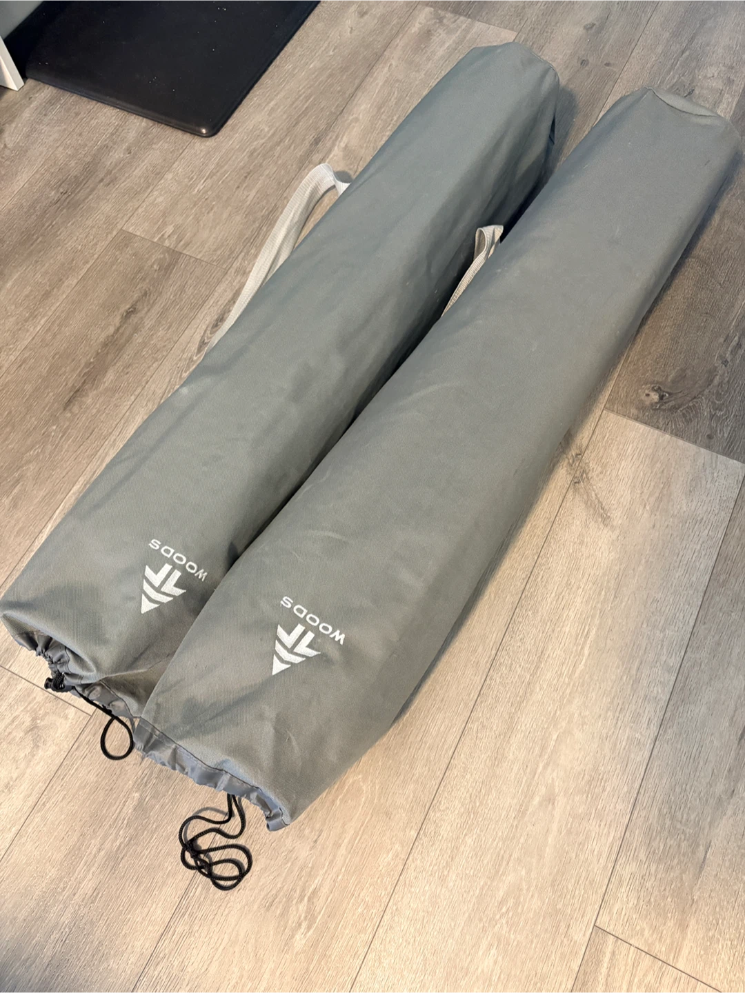2 Woods Instant Cots