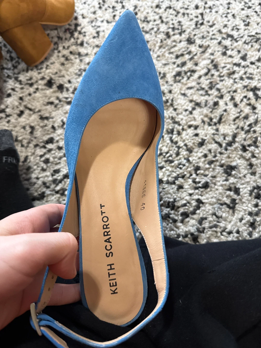 Keith Scarrott Blue Suede Slingback Heels Size 40 - photo 2