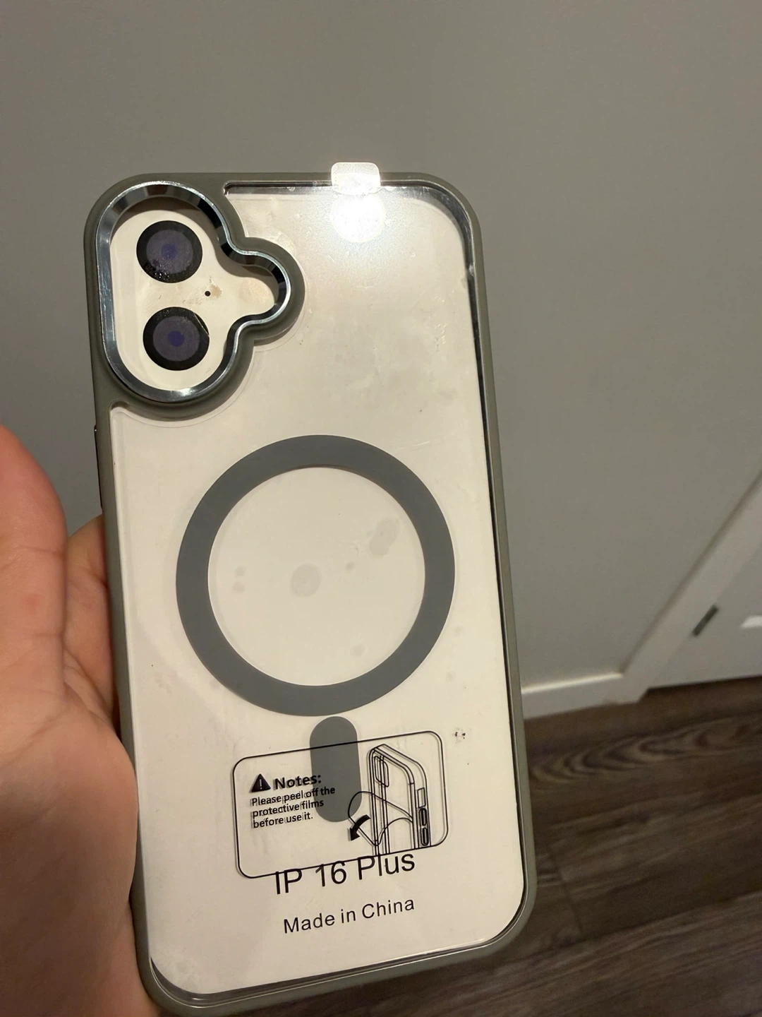 IP 16 Plus Phone Case - photo 2