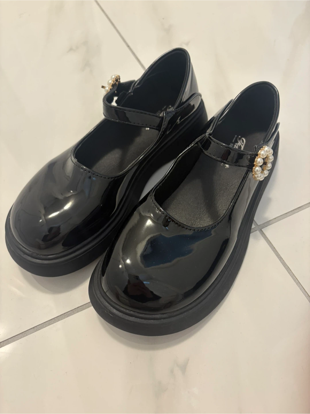 Black Patent Mary Jane Shoes - Size 230