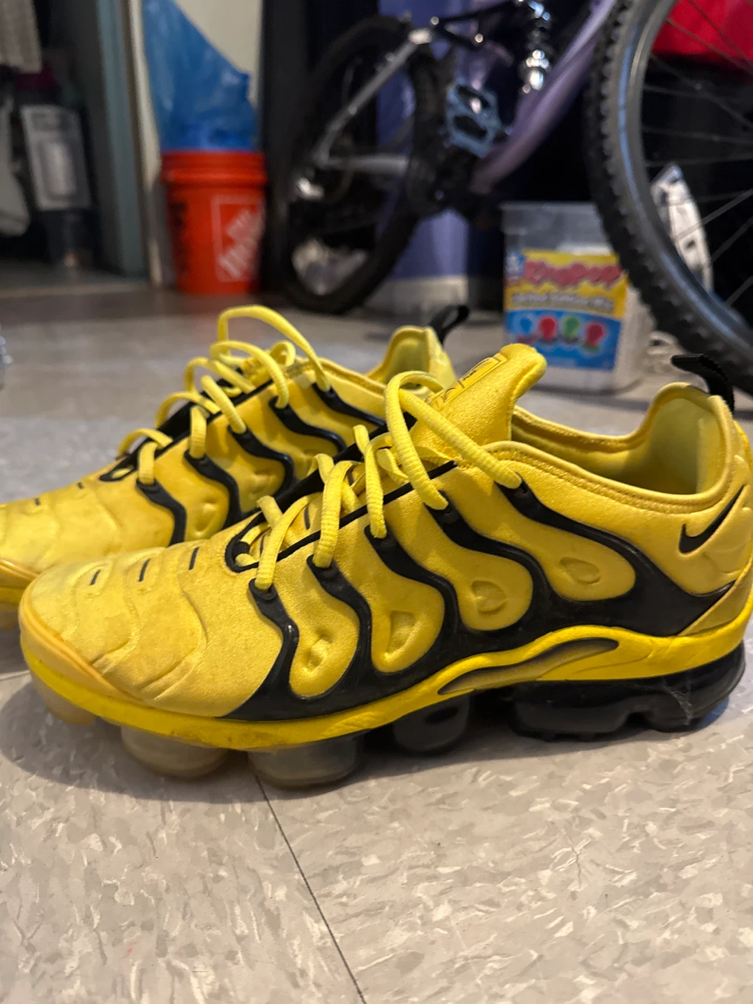 Nike Air VaporMax Plus Yellow Black Men's Size 11