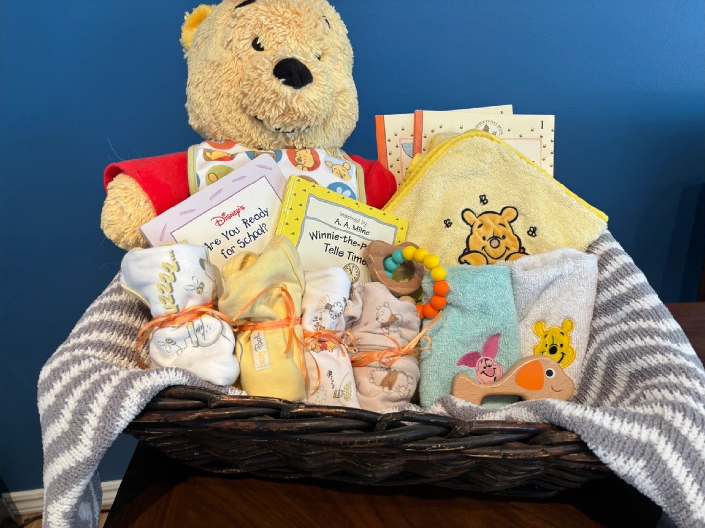 Large Winnie the Pooh Baby Gift Basket - photo 2