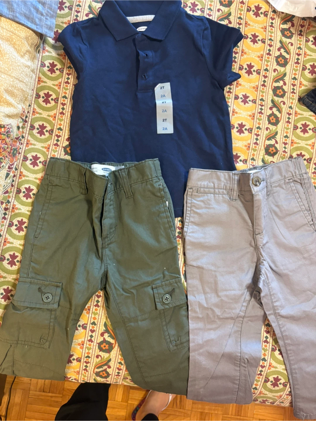 BNWT Old Navy Boys Polo Shirt and Cargo Pants Set