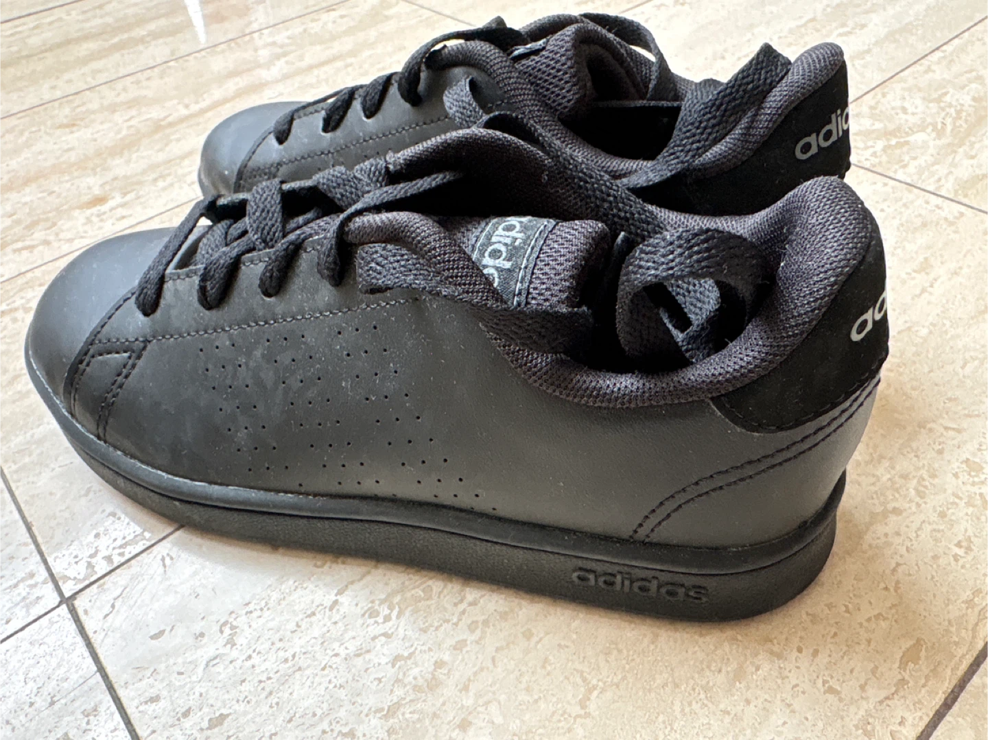 Adidas Advantage K Black Sneakers - Kids Size 1 - photo 3