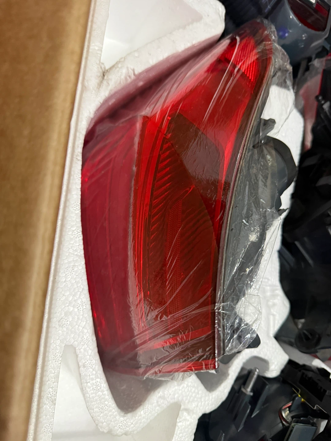 Set of 4 Red Tail Lights - photo 3