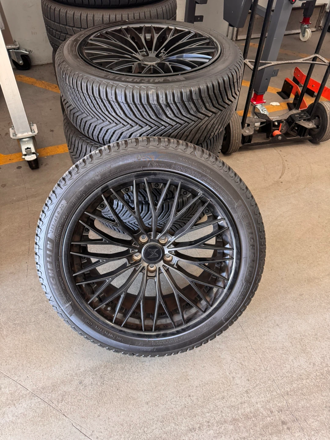 Michelin CrossClimate 2 All-Season Tires 255/45R20 - photo 2