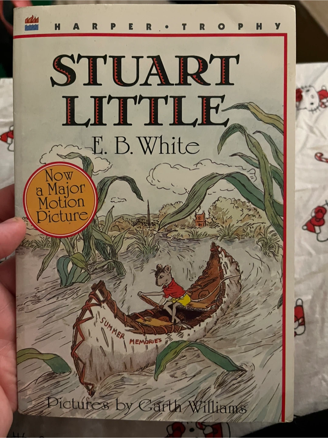 Stuart Little by E.B. White - Harper Trophy