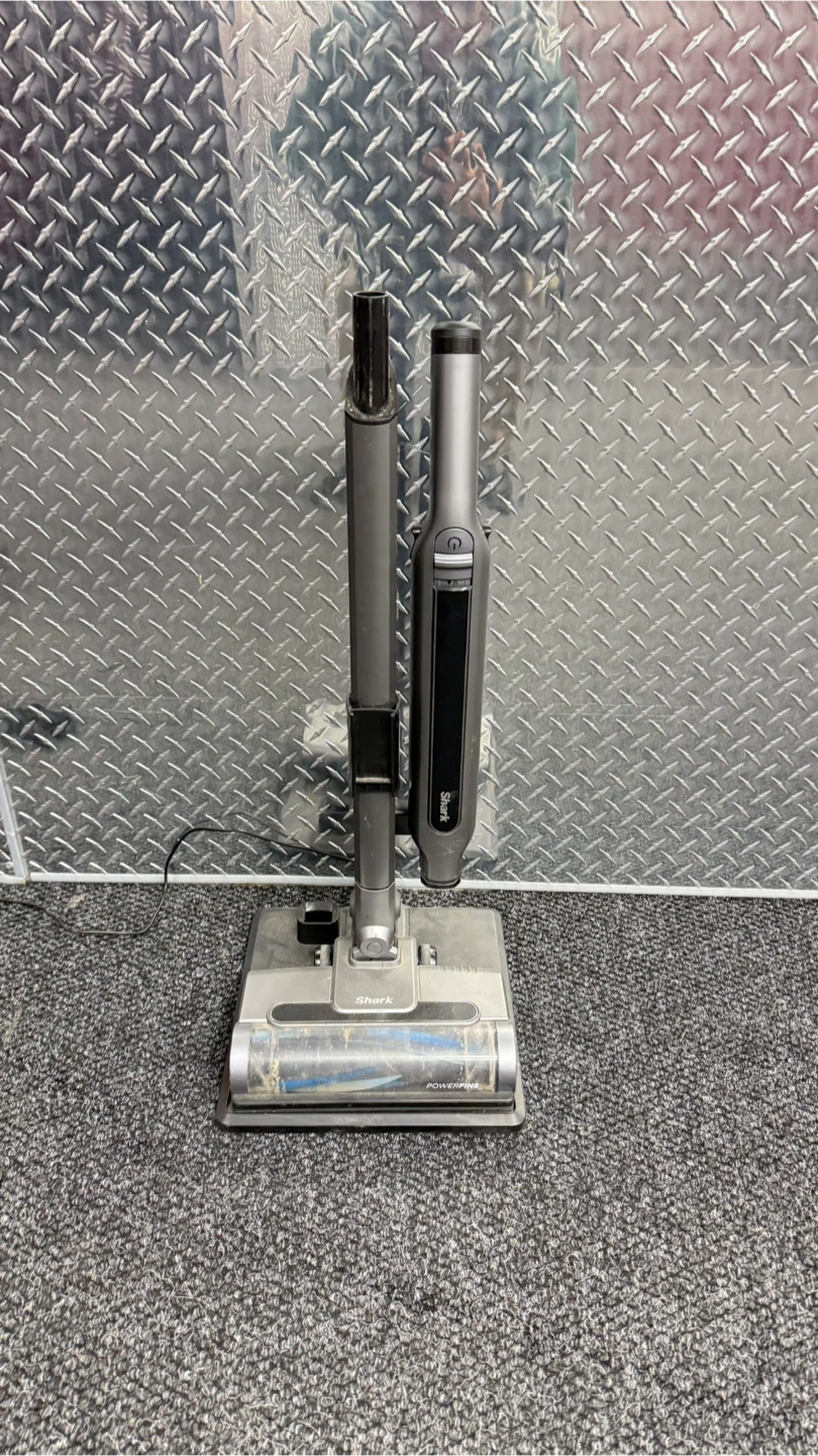 Shark Cordless Stick Vacuum Cleaner