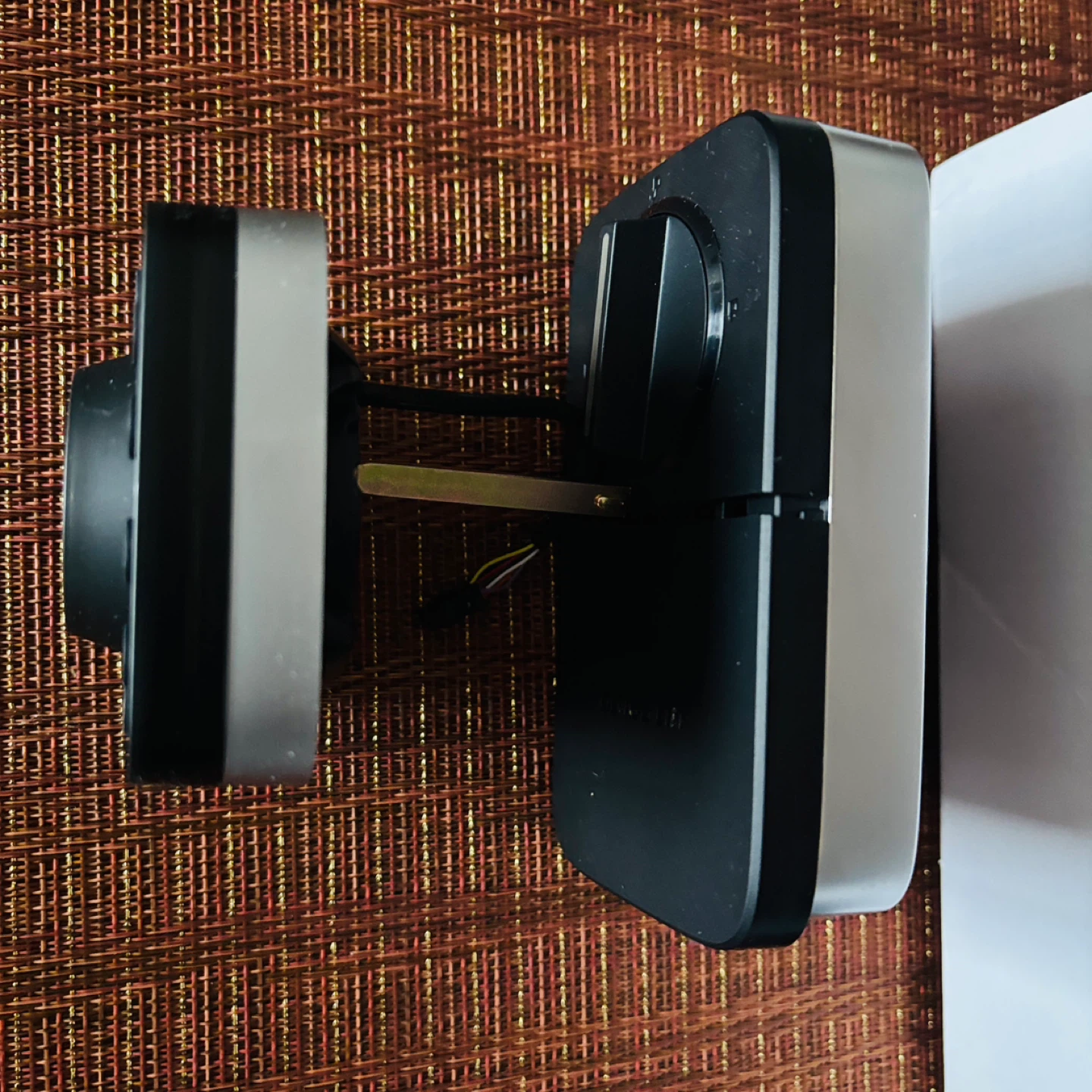 *New* $270 Ultraloq U-Bolt Pro Smart Deadbolt - photo 3