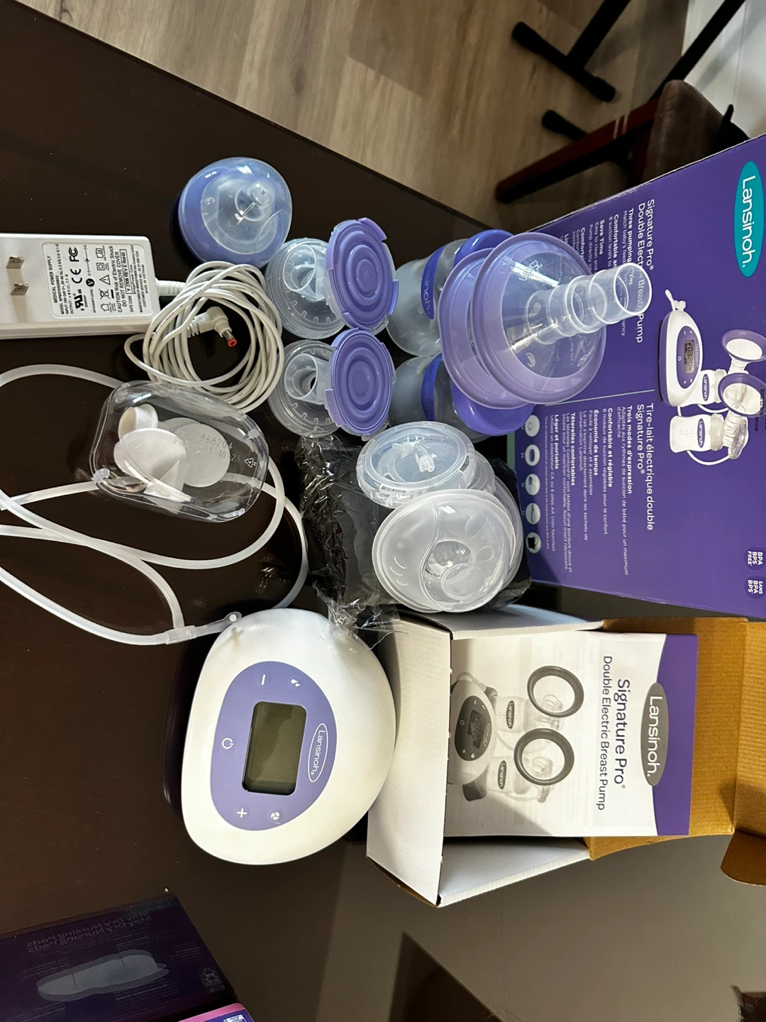 Lansinoh Electric Breast Pump & Storage Bags & Nursing Pads