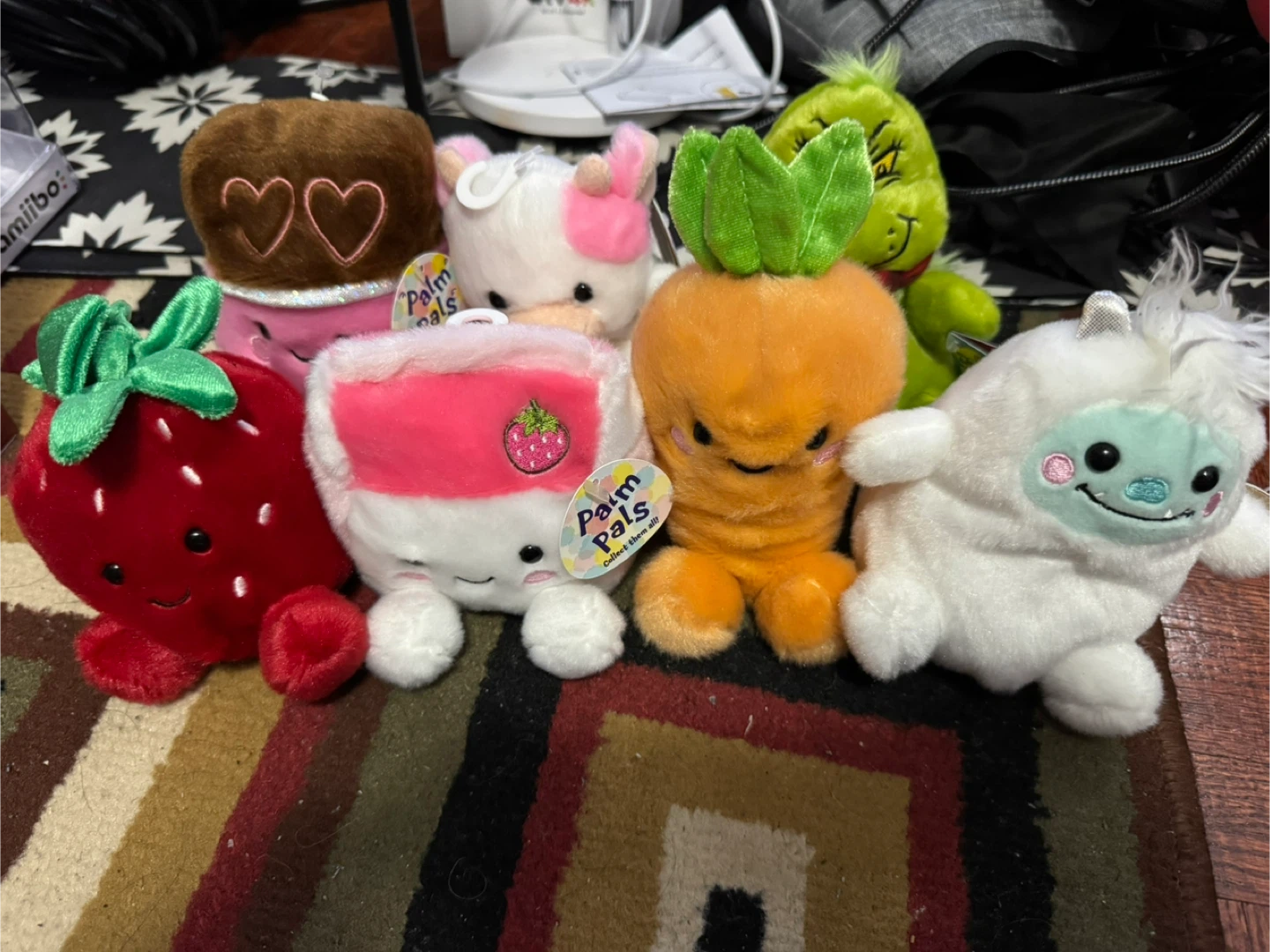 Palm Pals Plushies - Set of 7