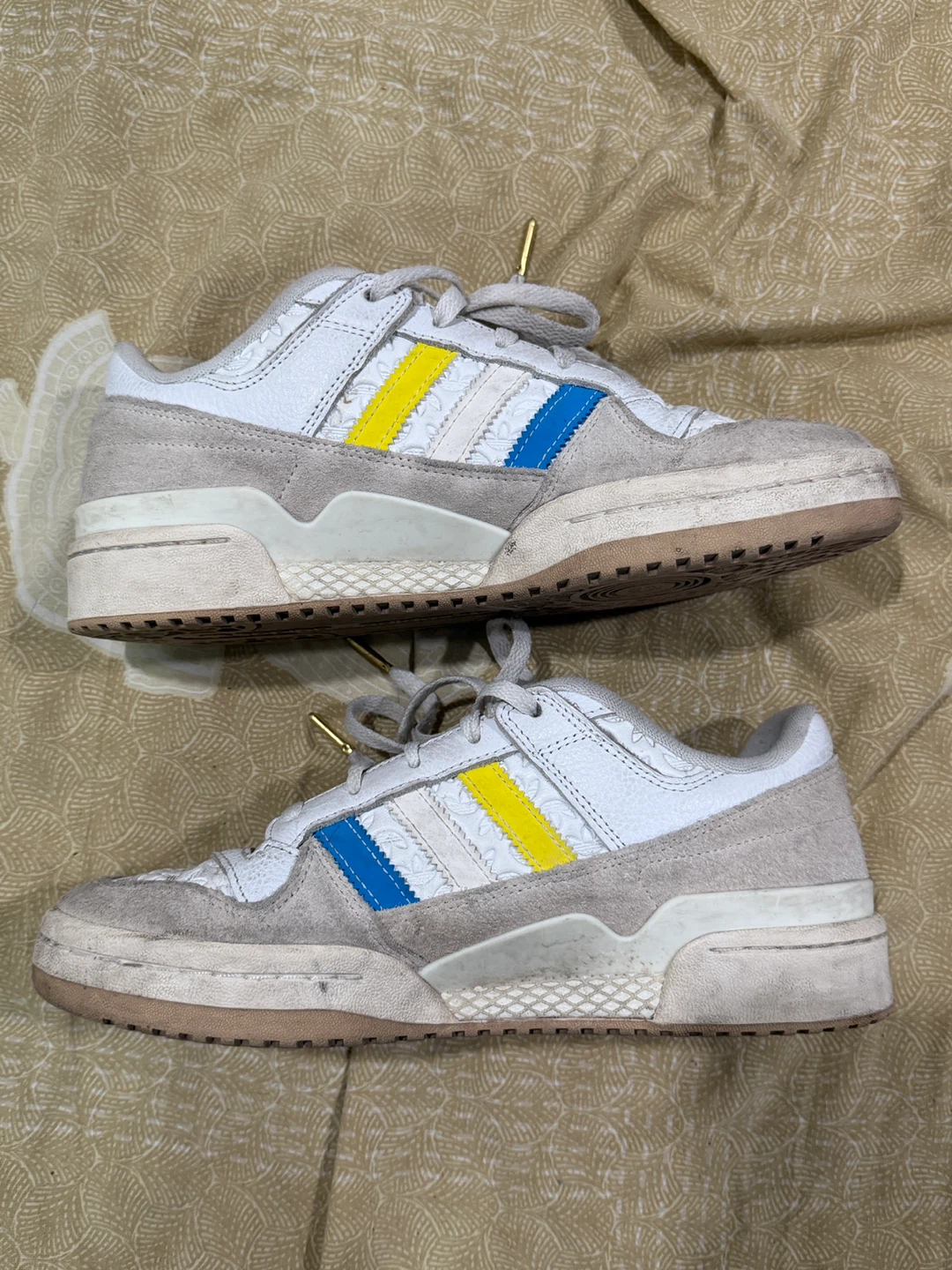 Adidas Forum Low Sneakers