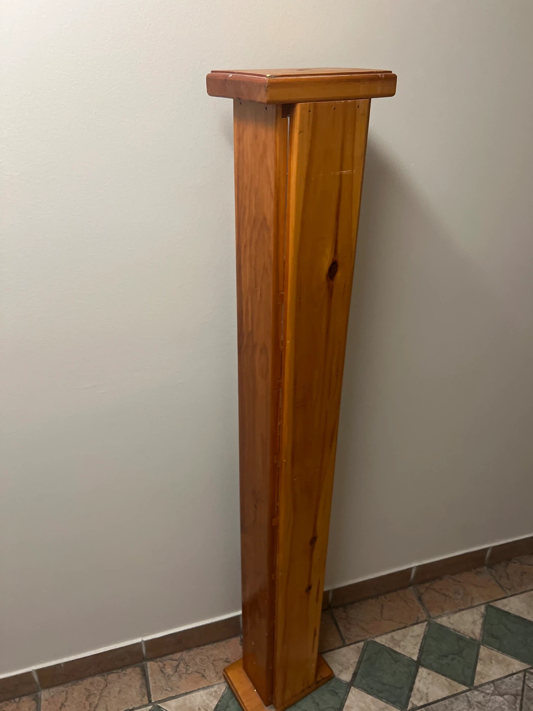 Wooden Display Shelf Tower - photo 2