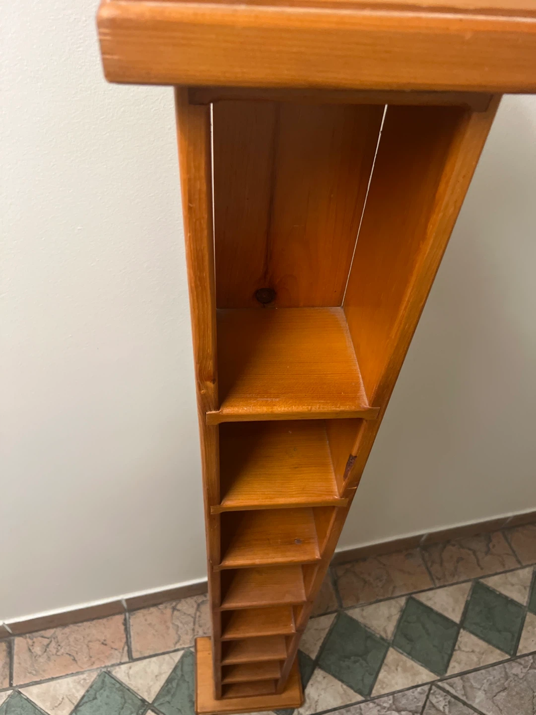 Wooden Display Shelf Tower - photo 3