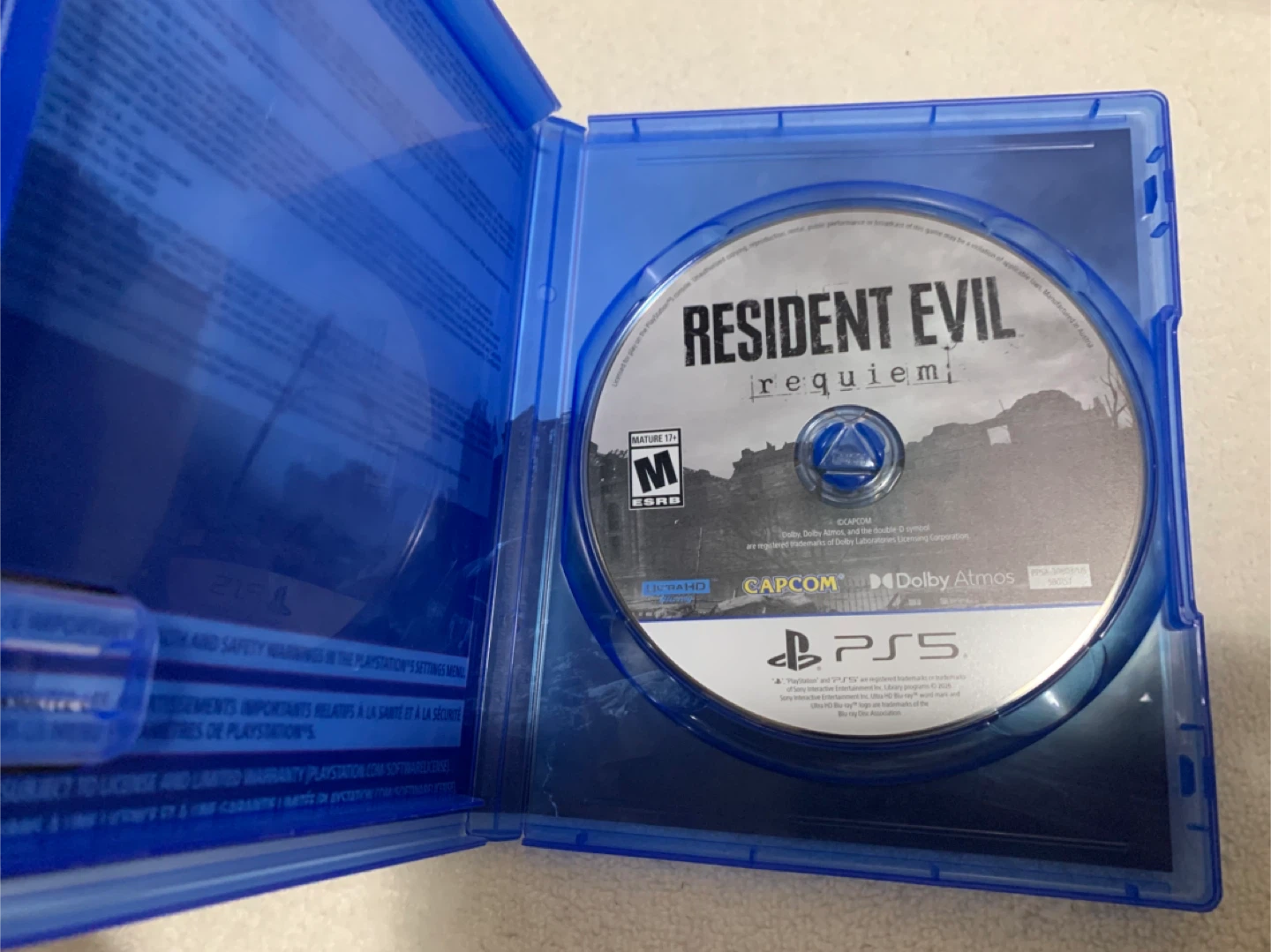RESIDENT EVIL REQUIEM PS5 - photo 3