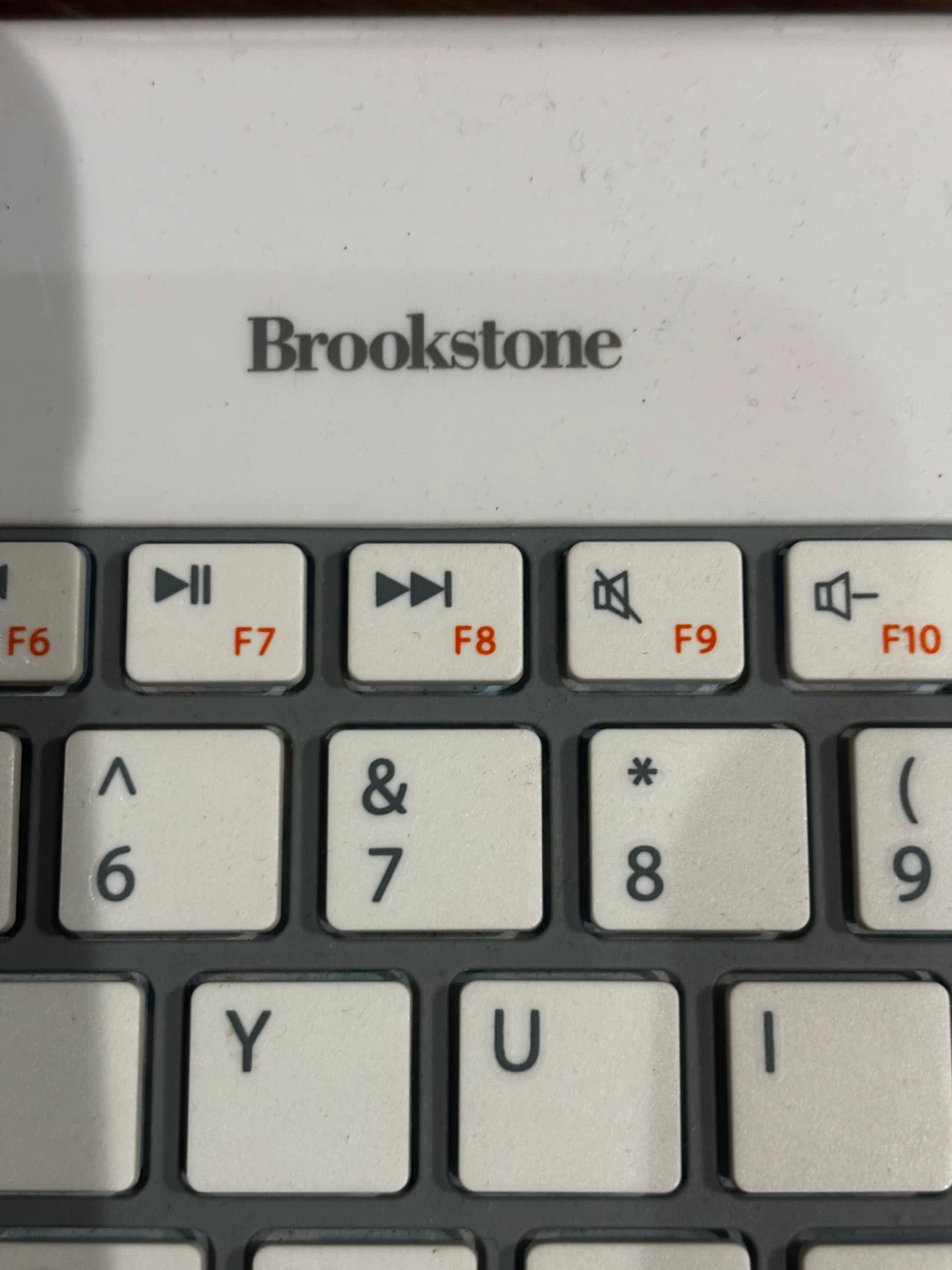 Brookstone White Wireless Keyboard - photo 3