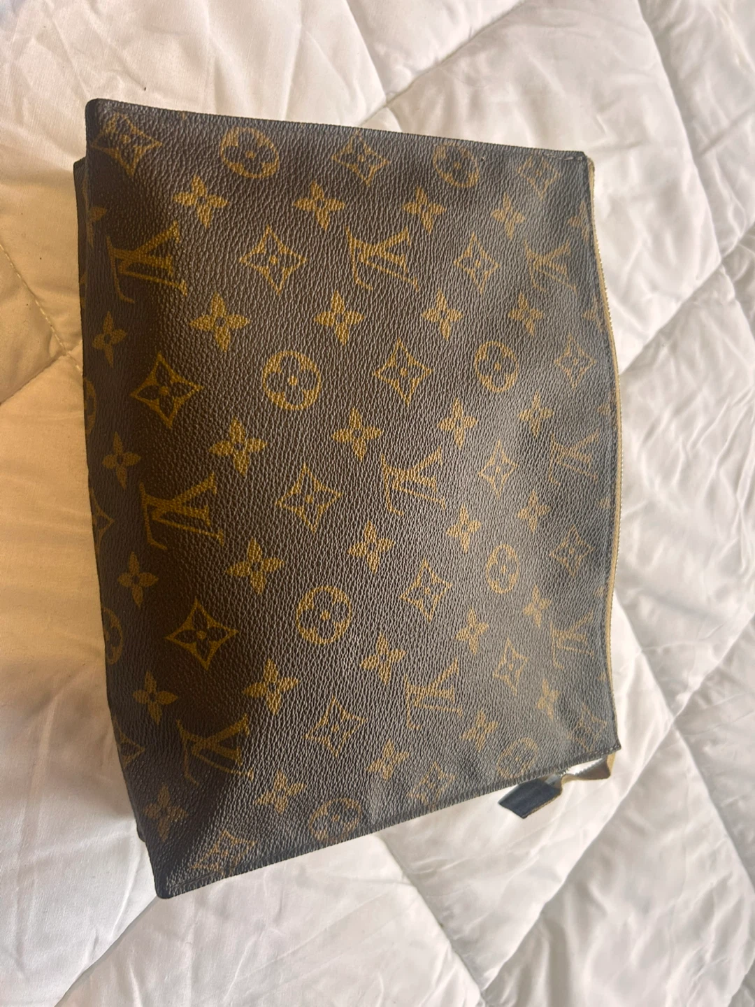 Louis Vuitton Monogram Pouch - photo 2