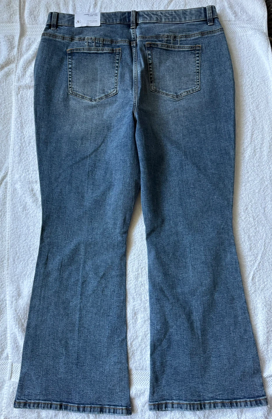 DC Jeans Curvy Galbée Flare Leg Jeans Size 20 - photo 2