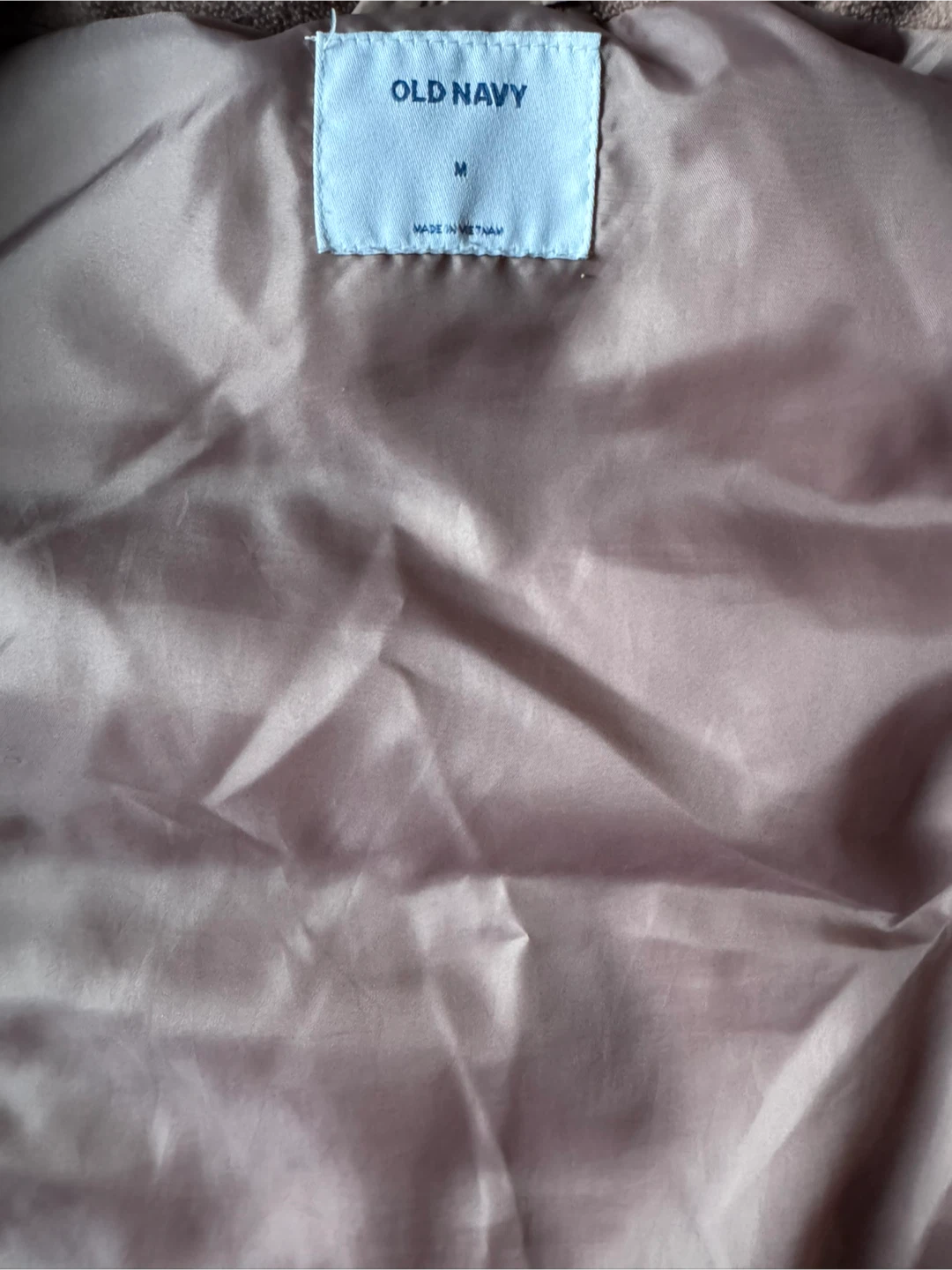 Old Navy Puffer Vest - Size M - photo 2