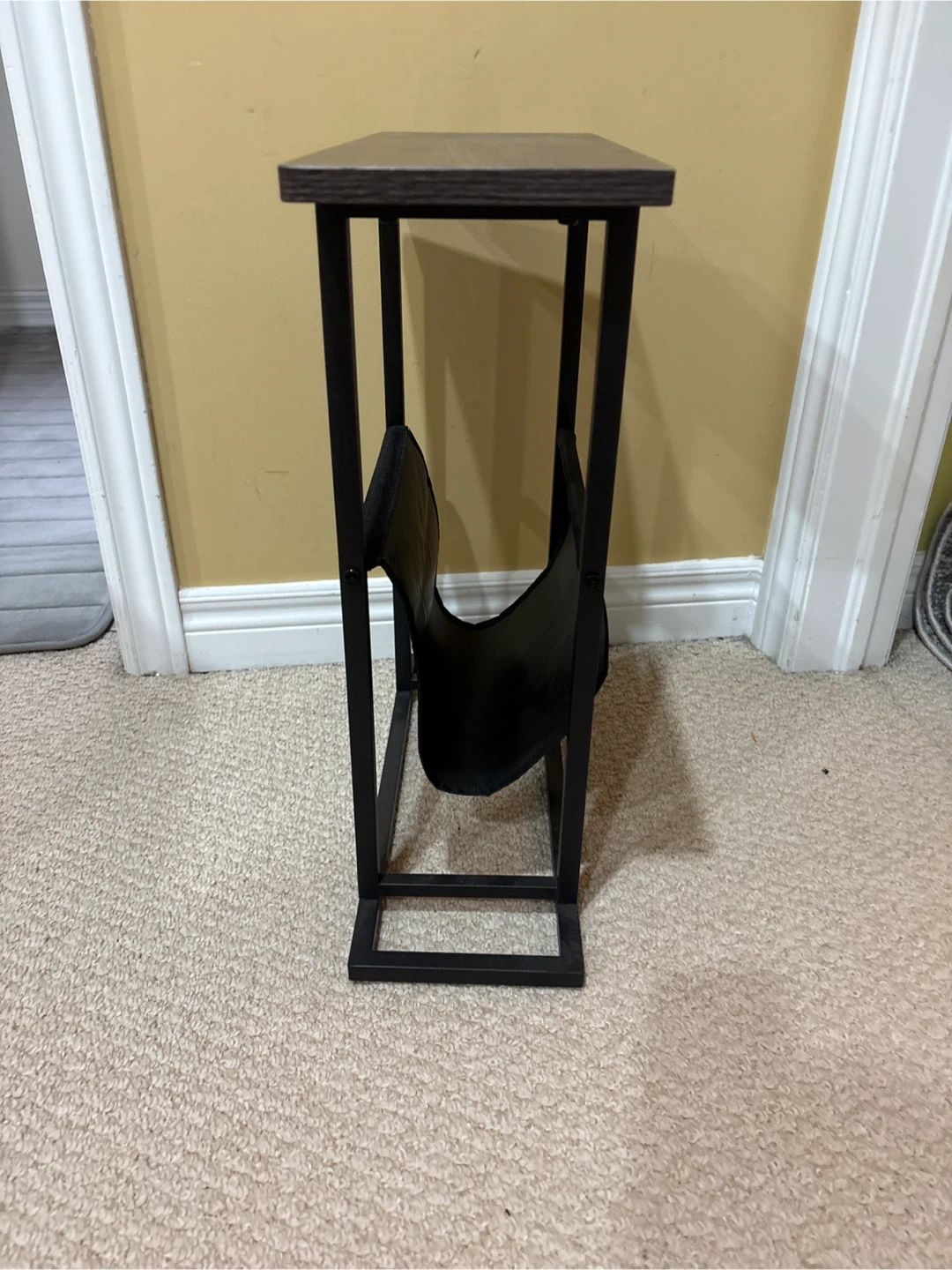 Black Metal Side Table with Magazine Rack - photo 2
