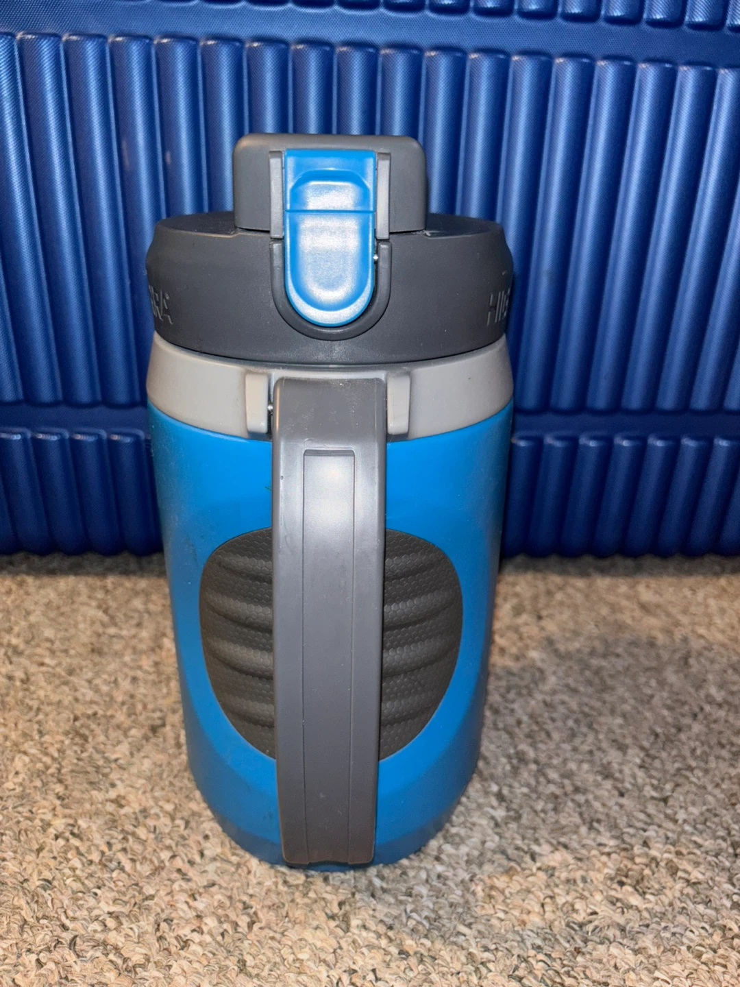 High Sierra Water Bottle 64oz - photo 2