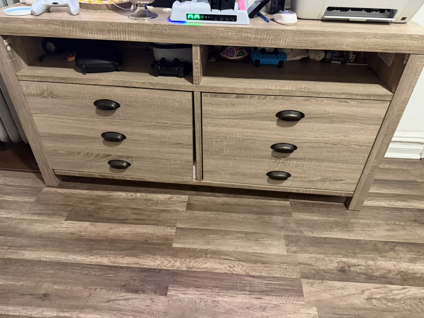 Free tv stand