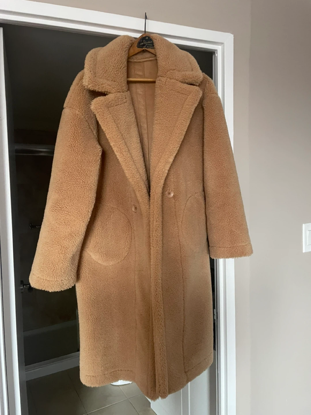 Maska Reversible Teddy Coat - Camel