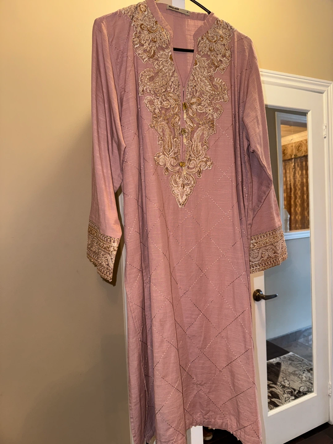Khaadi Women's Embroidered Kurti - Pink - photo 4