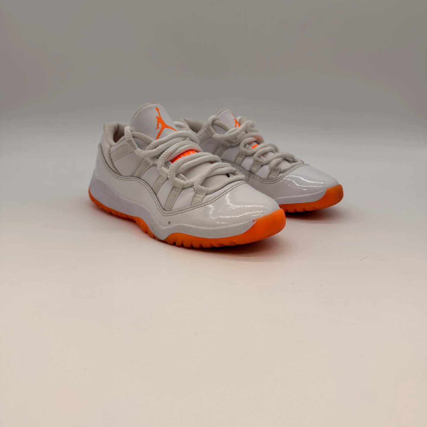 Air Jordan 11 Retro Low Kids Sneakers White Orange Size US 3Y