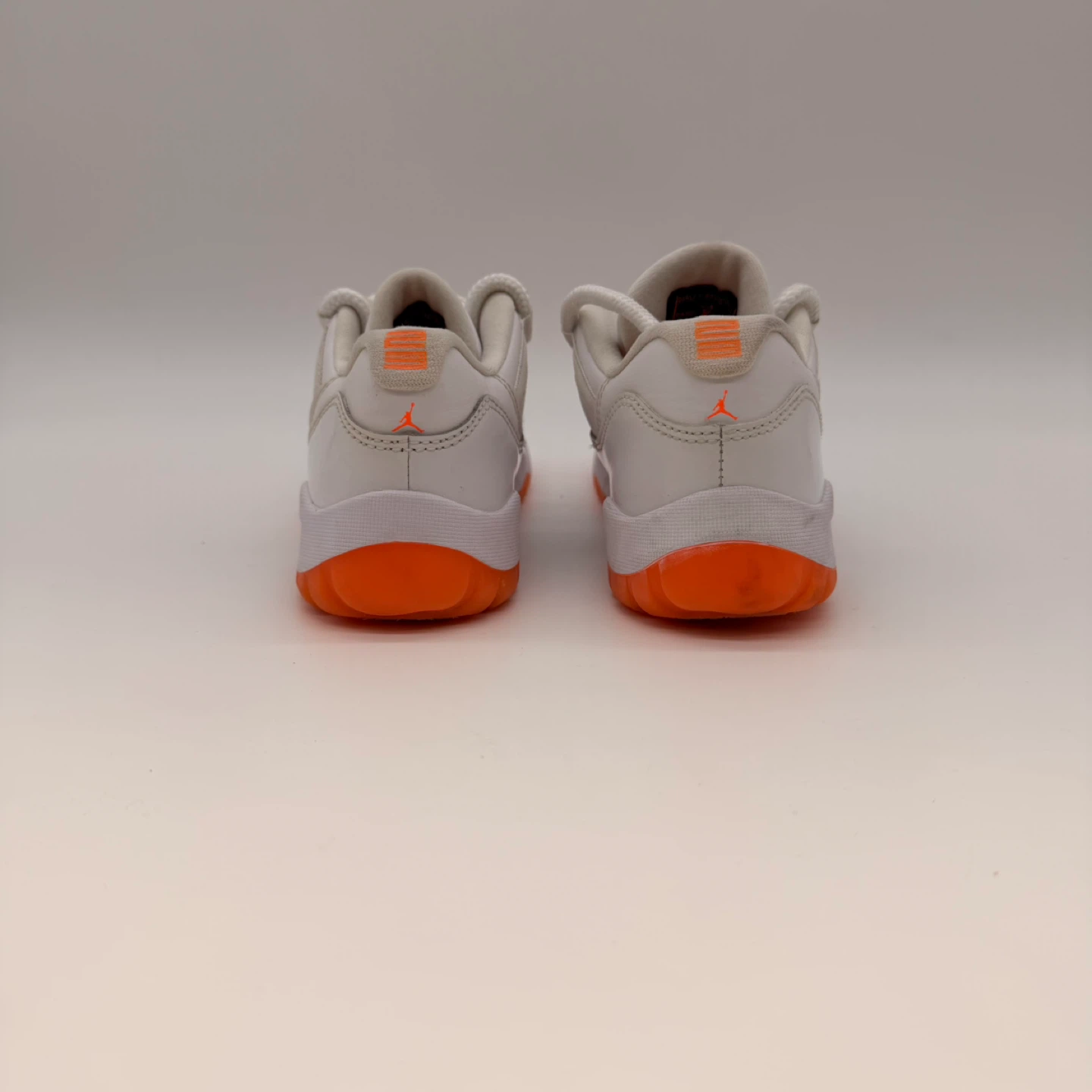 Air Jordan 11 Retro Low Kids Sneakers White Orange Size US 3Y - photo 2