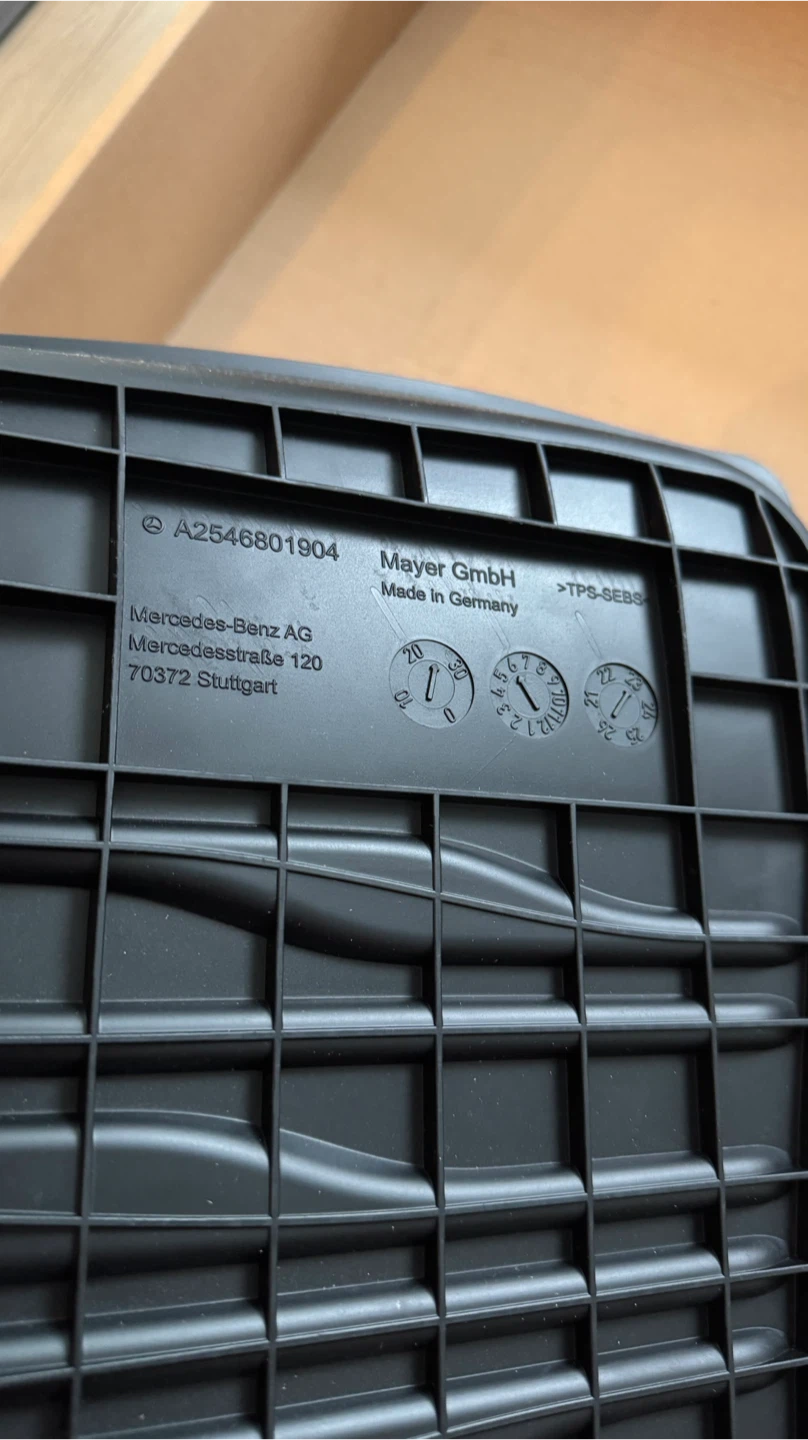 Mercedes-Benz Rear Floor Mats - GLC - photo 2
