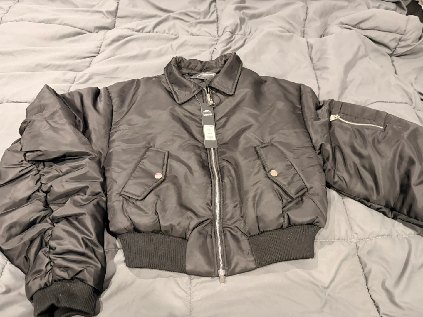 Black Cropped Bomber Jacket with Ruched Sleeves - photo 3