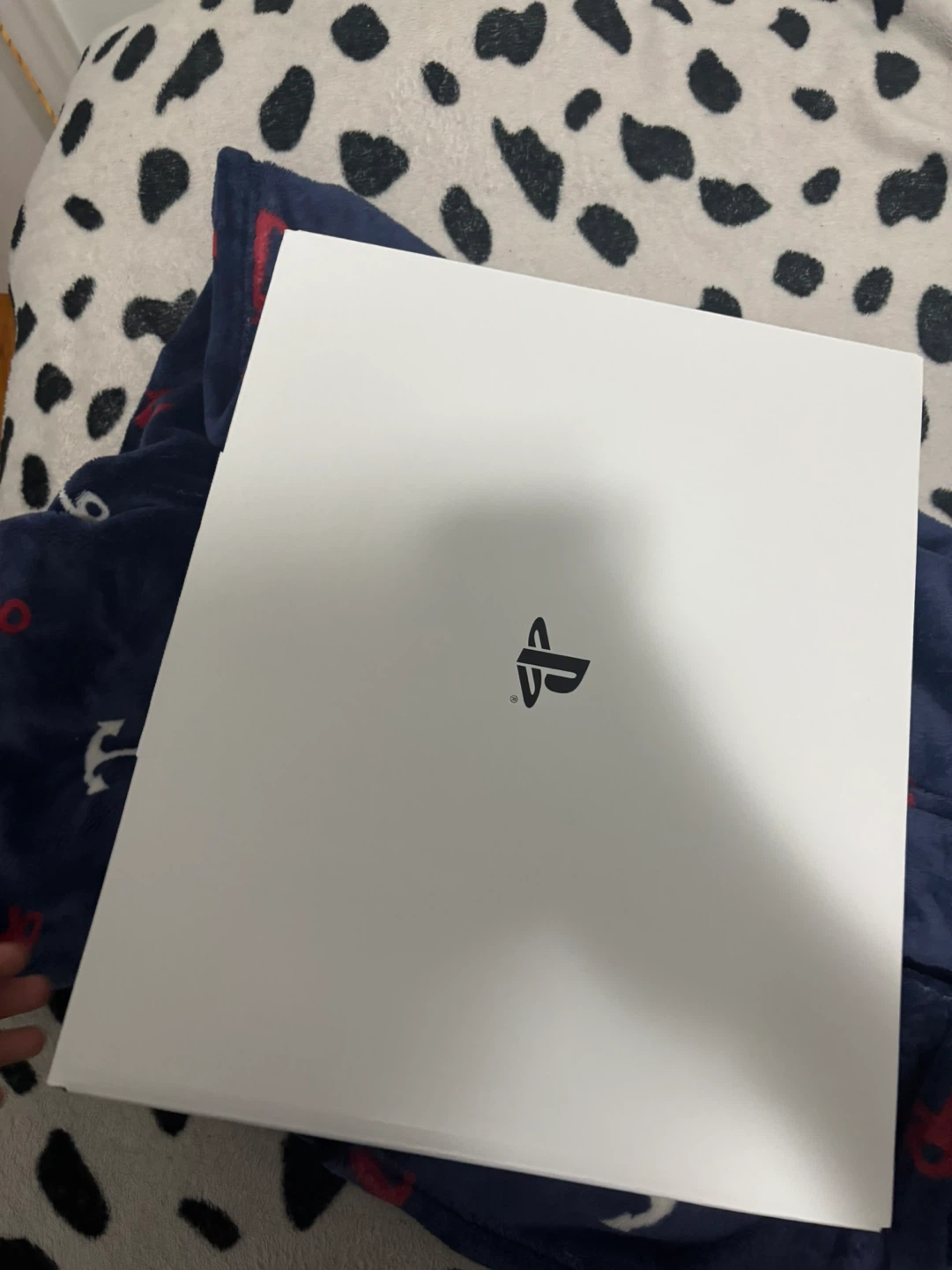 PlayStation 5 DualSense Wireless Controller - White - photo 2