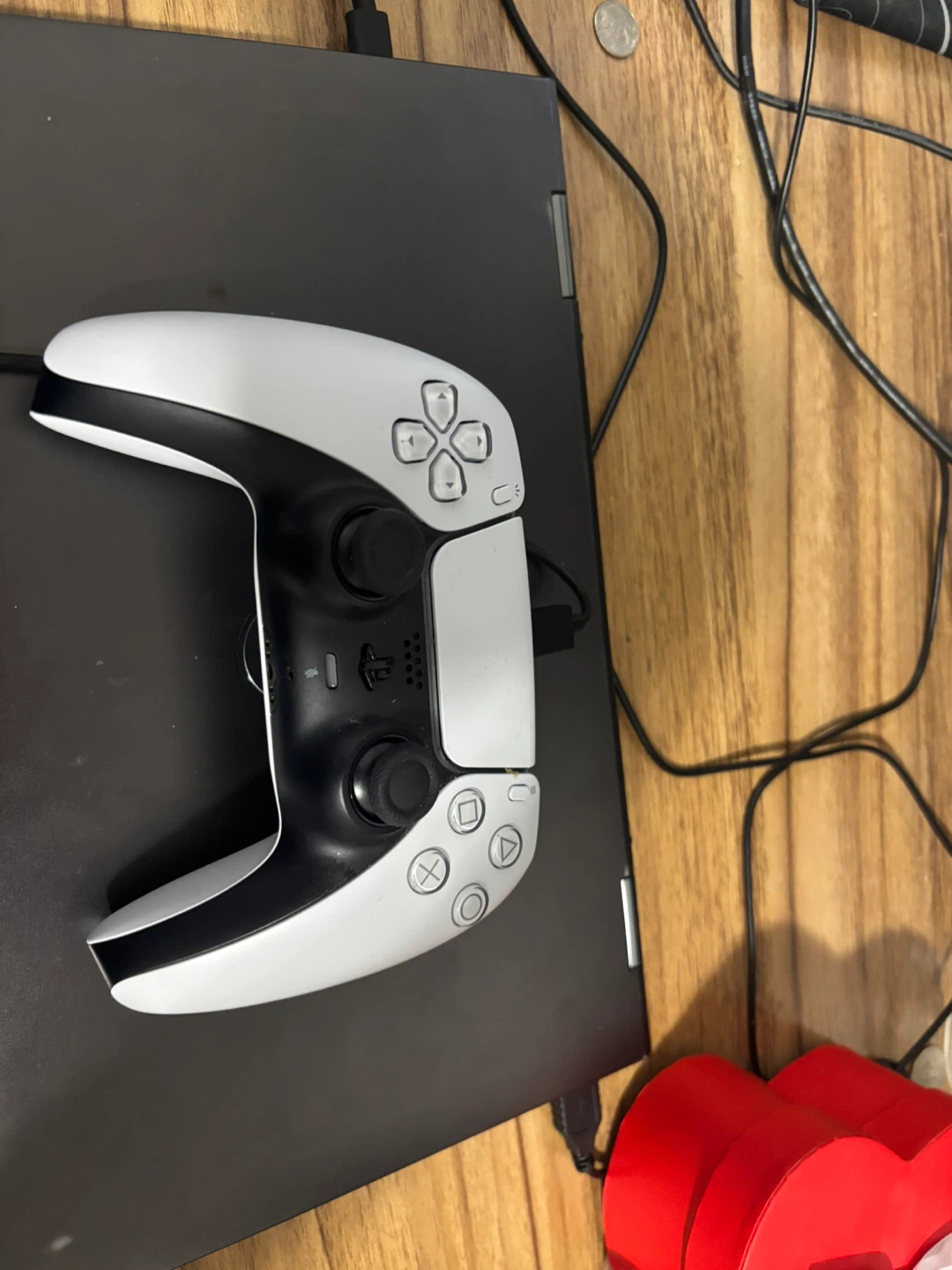 PlayStation 5 DualSense Wireless Controller - White - photo 4