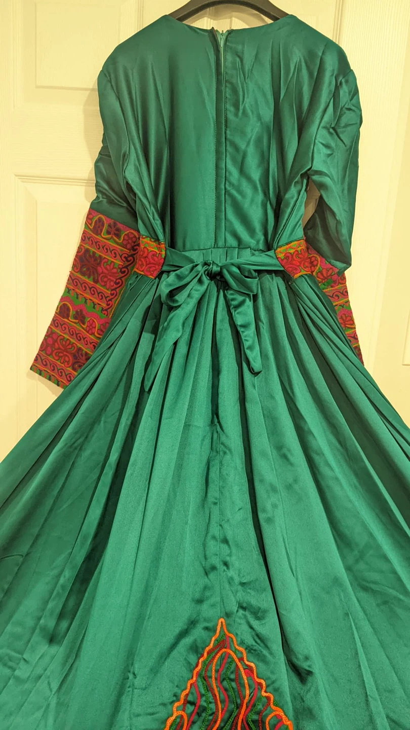 Emerald Green Embroidered Maxi Dress with Silver Embellishments - photo 2