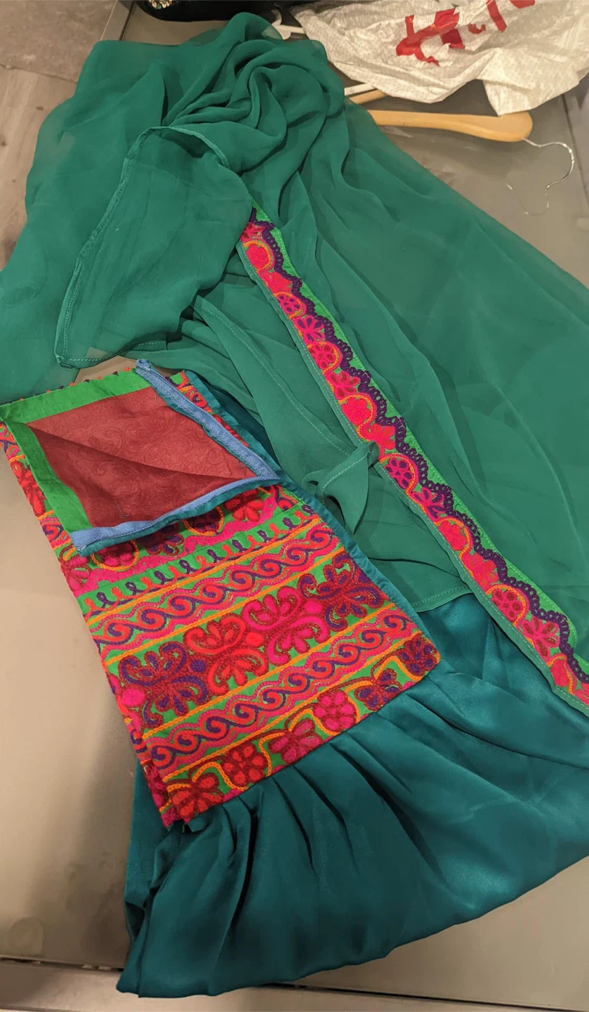 Emerald Green Embroidered Maxi Dress with Silver Embellishments - photo 3