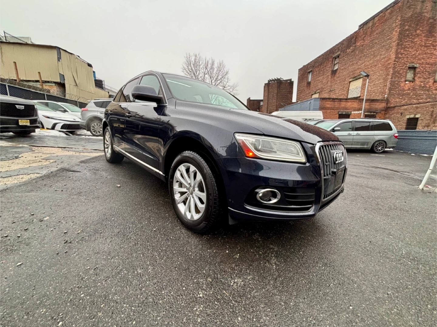 Audi Q5 2.0T 2013 Premium 182K miles