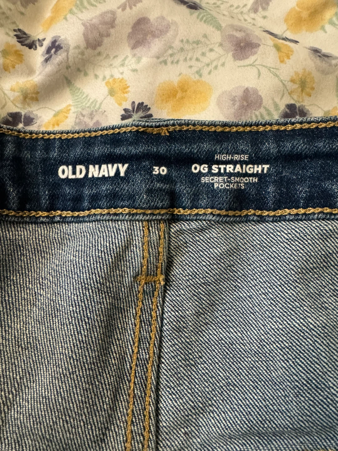 Old Navy High-Rise OG Straight Denim Shorts Size 30 - photo 5
