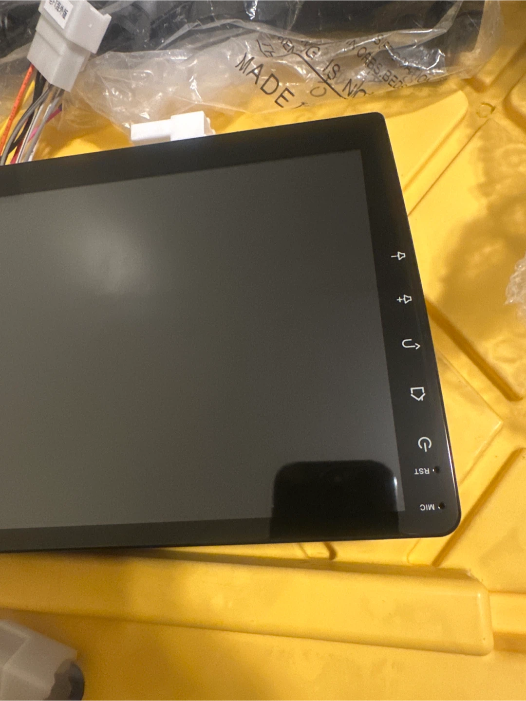 Large Touchscreen Display with Wiring Harness - photo 2