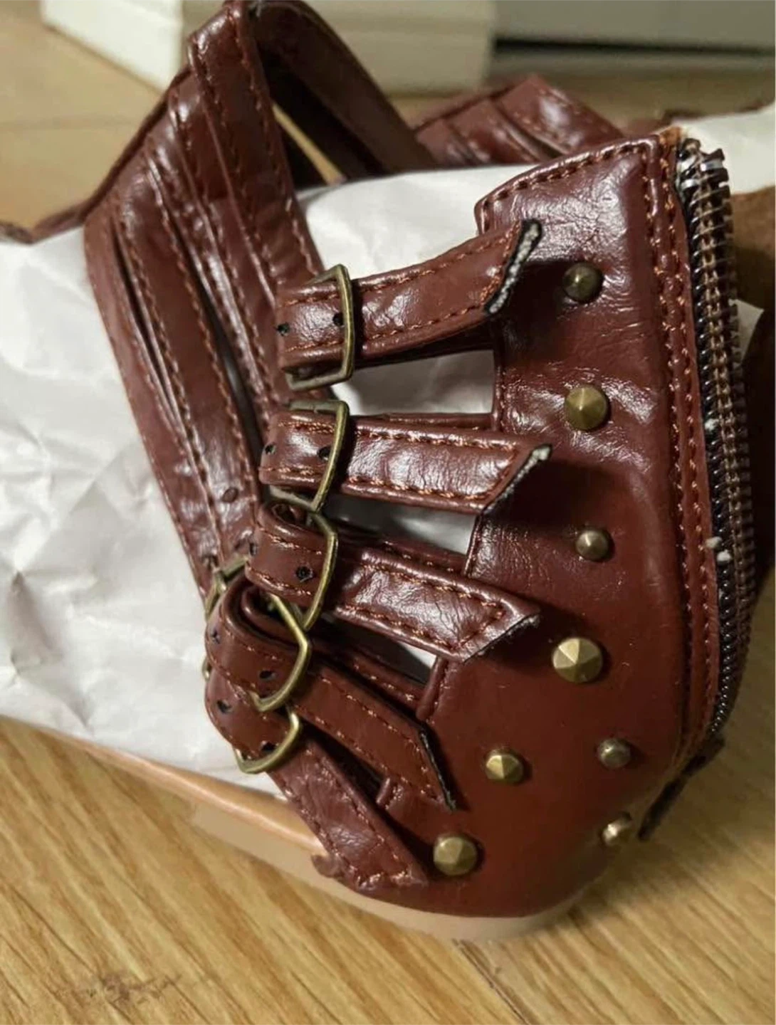 Brown Gladiator Sandals - photo 3