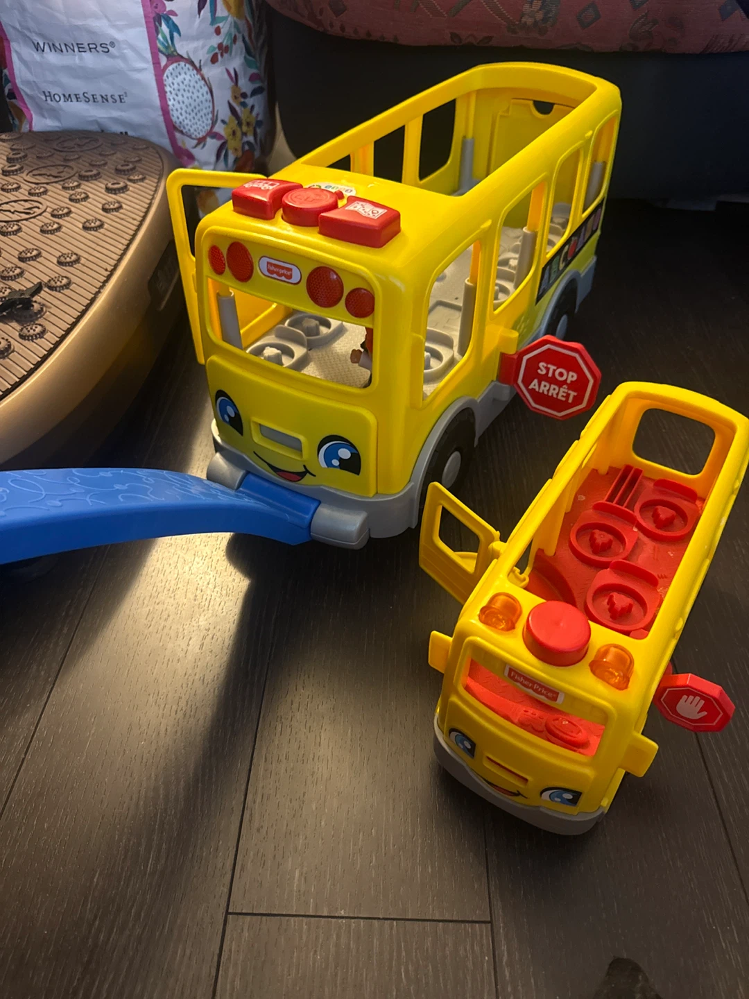 Fisher-Price Little People School Bus Toy bundle