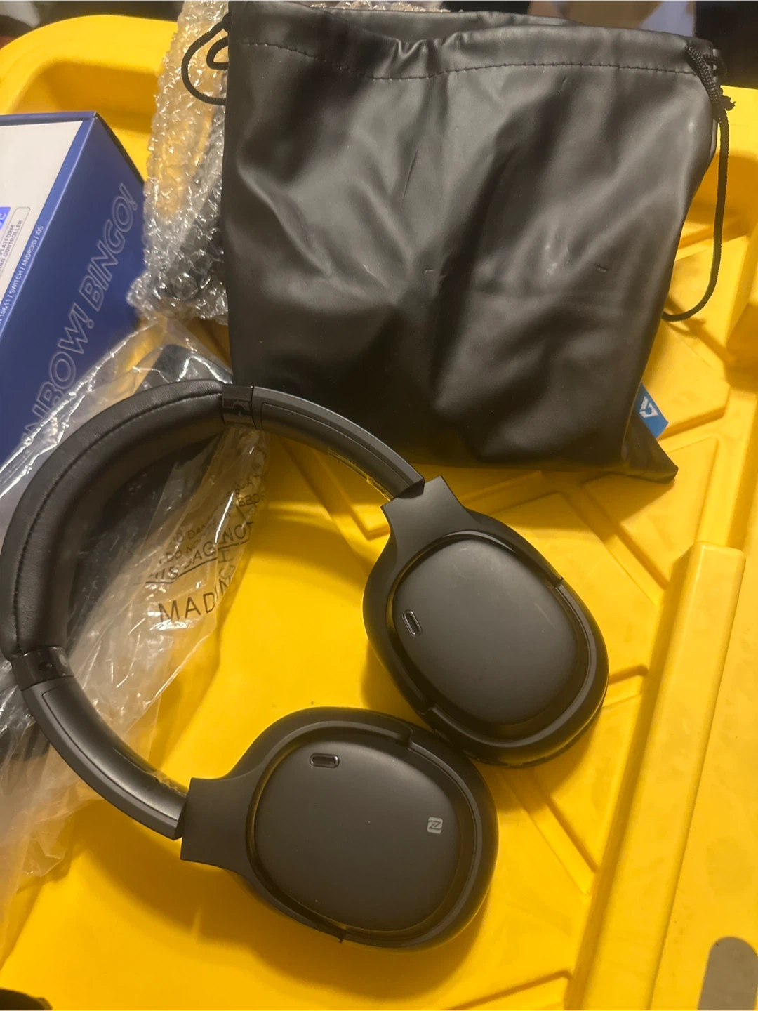 Sony WH-1000XM4 Wireless Noise Cancelling Headphones - Black