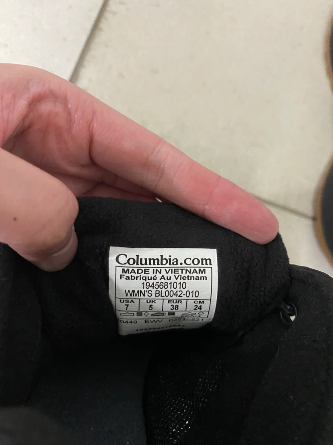 NEW - Columbia Women's Black Puffer Snow/Winter Boots Size 7 - photo 4