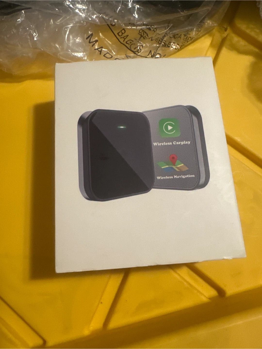 PL8 Plus Wireless CarPlay Adapter