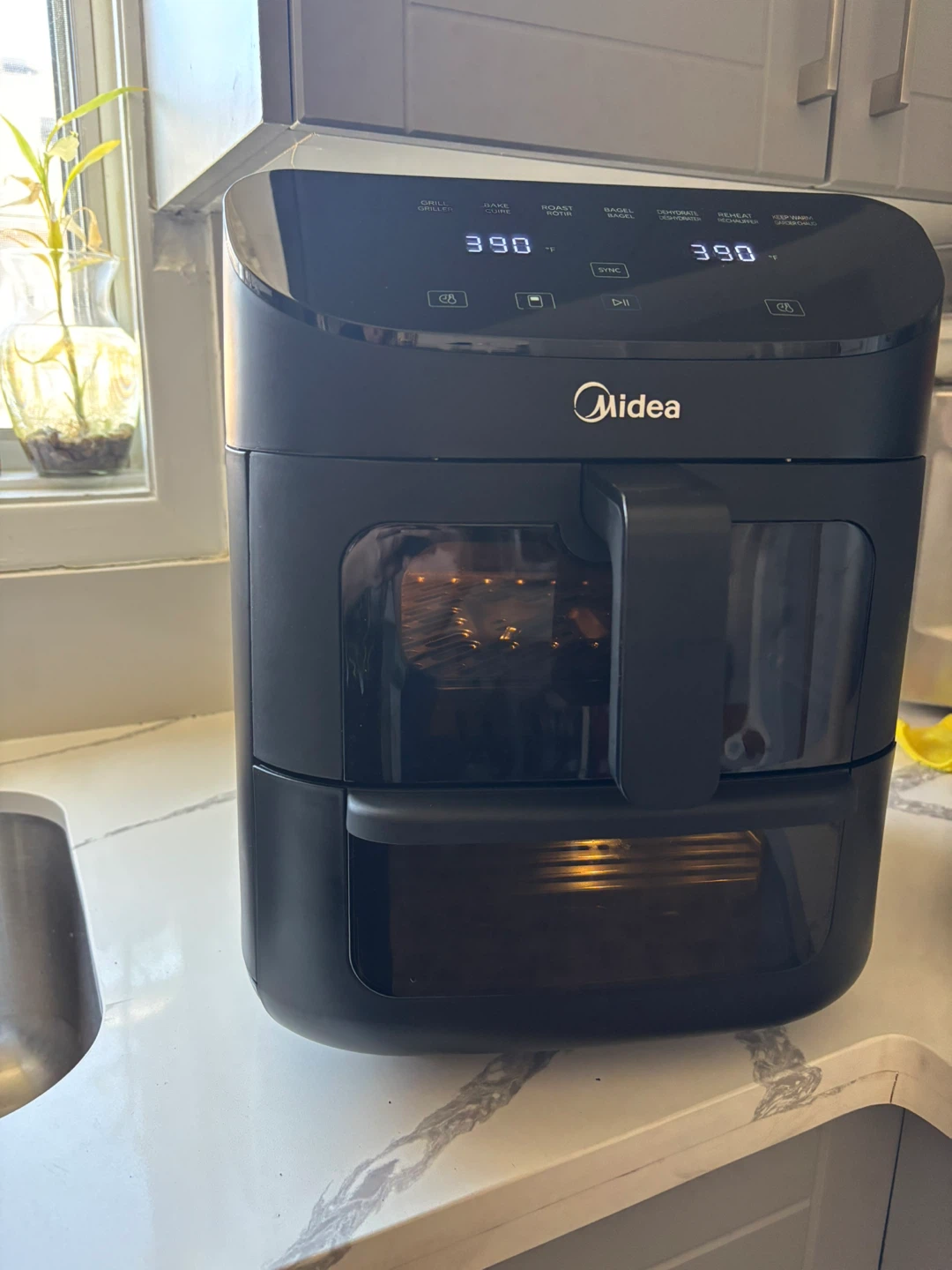 Midea 11L Double Decker Air Fryer Toaster - photo 2