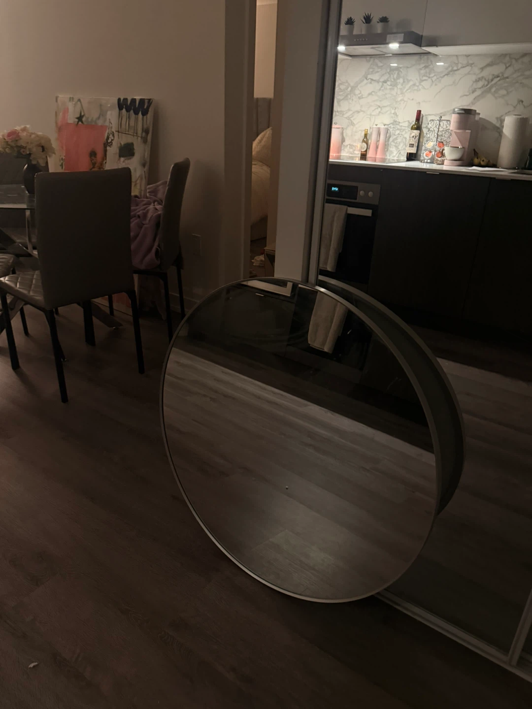 Round Wall Mirror
