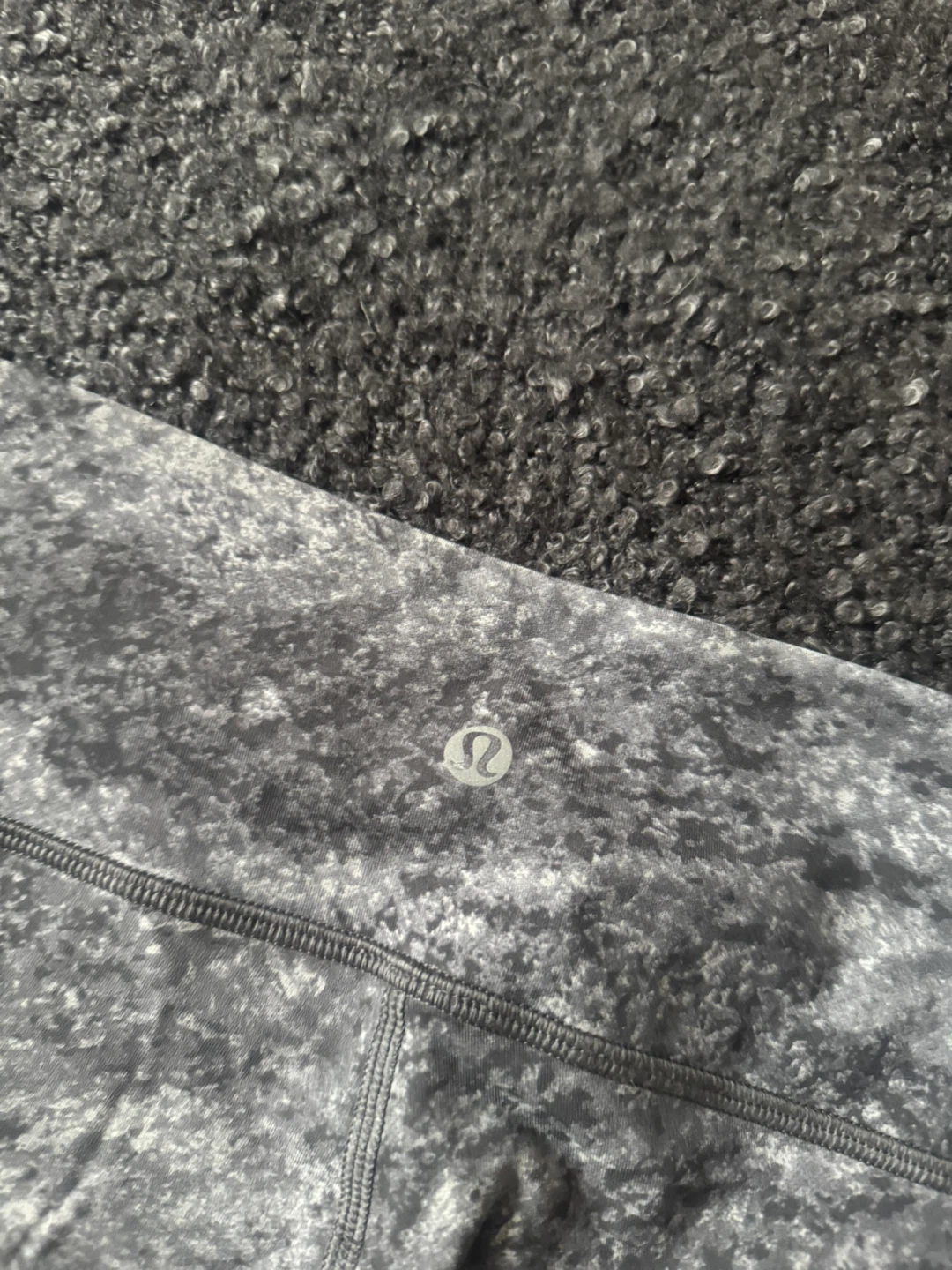 Lululemon Leggings Grey Marble Print - photo 2