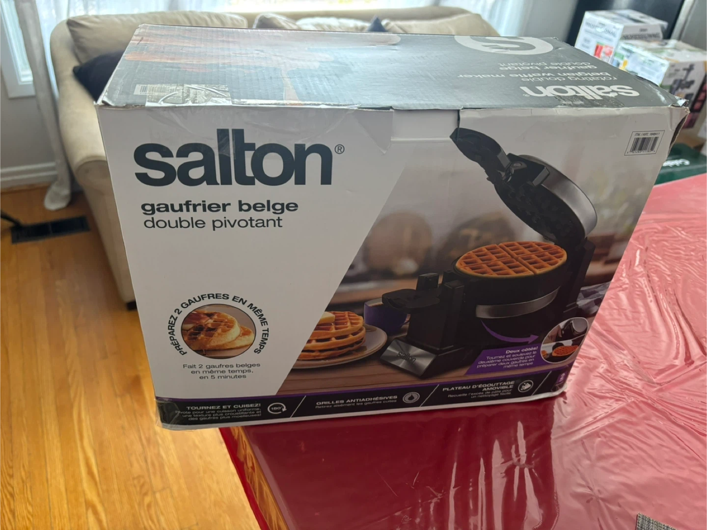 Salton Belgian Waffle Maker - photo 4